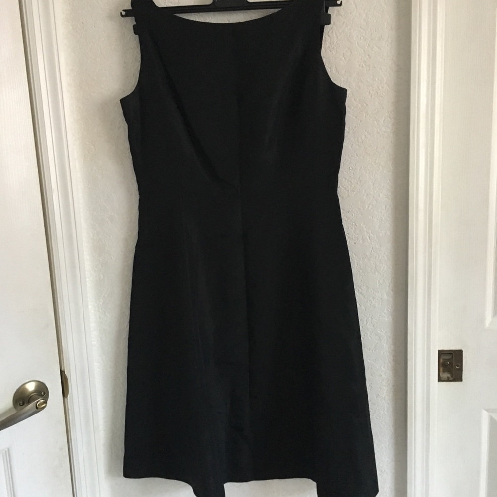 LIZ CLAIBORNE NIGHT COLLECTION BLACK SHEATH DRESS